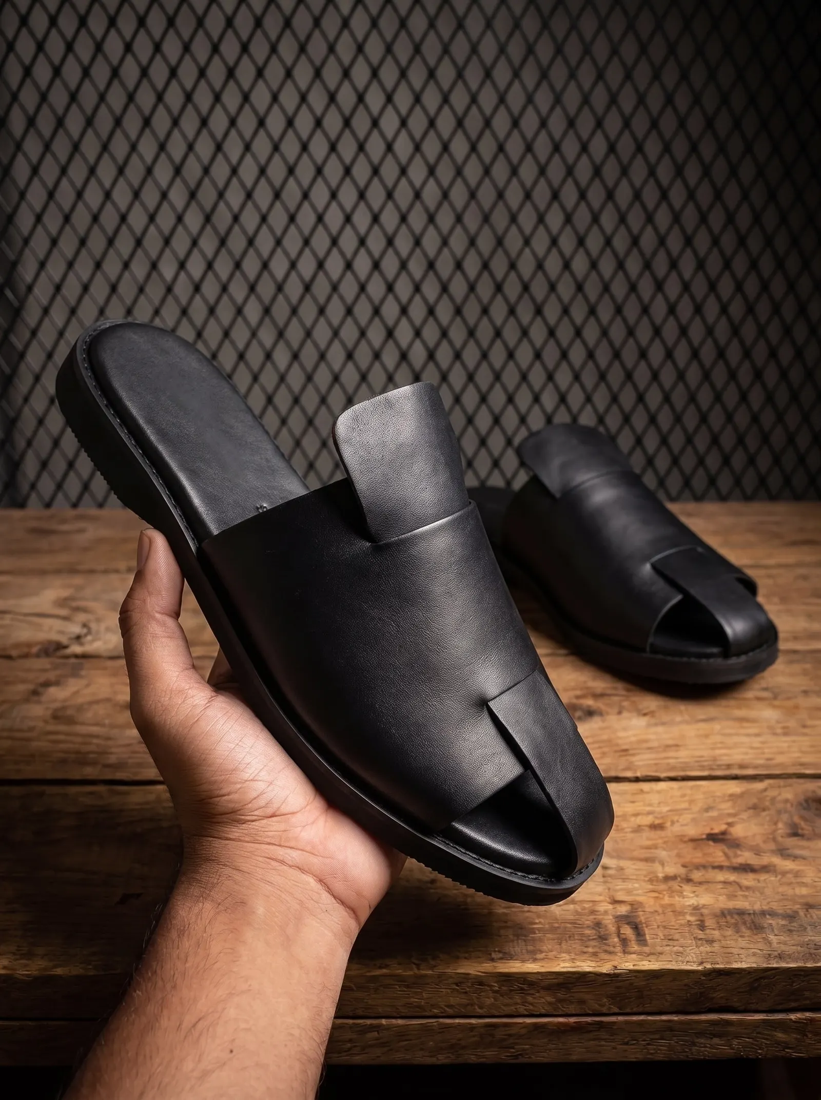 ESTRO Ciabattine - Black Leather Mule